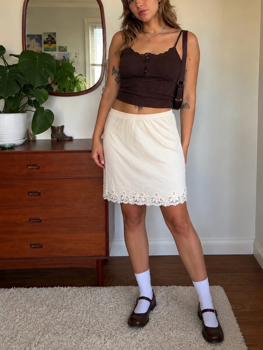 Vintage 90s Cream Nude Lace Trim Mini Slip Skirt Neutral Classic Coquette